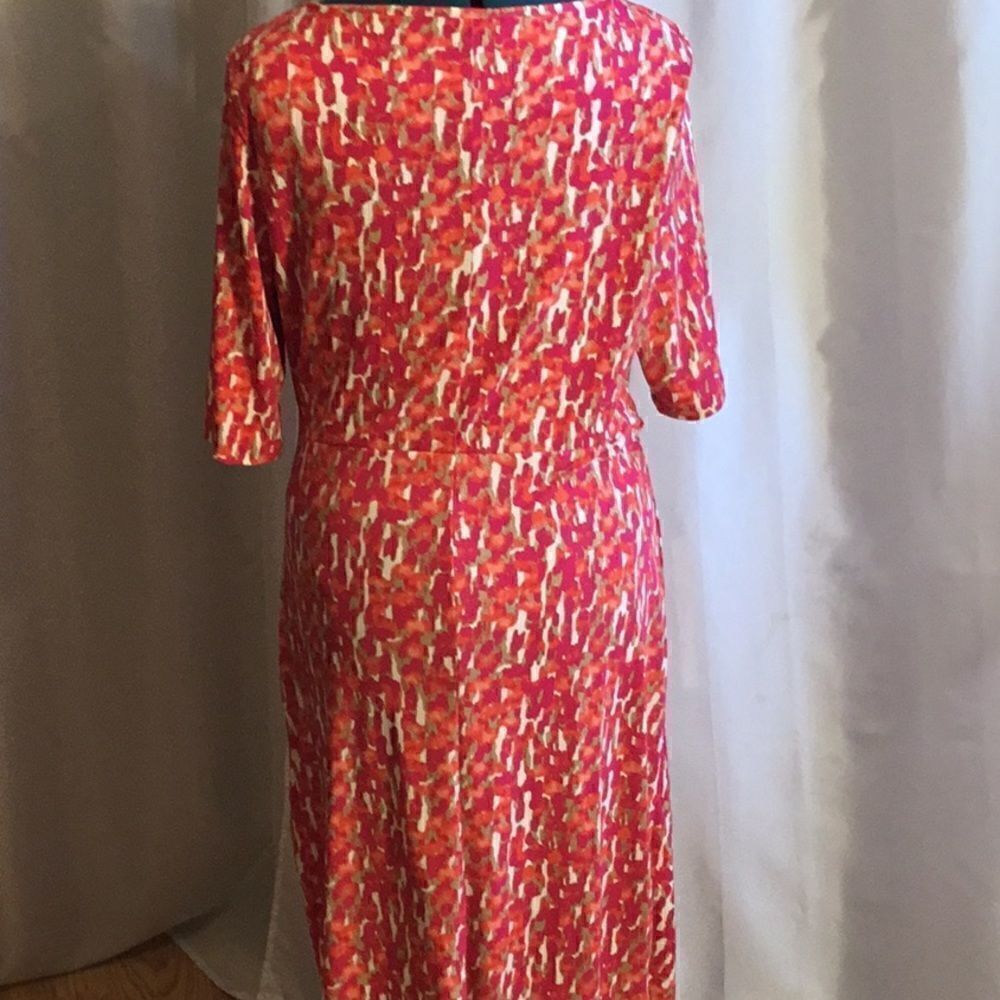 NWOT CHAUS XL dress with 3/4 length sleeves in vibrant colors - Picture 10 of 12
